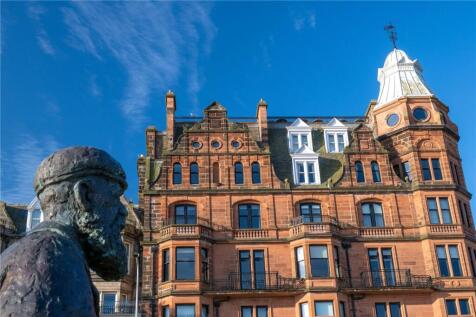 Tom Morris Statue