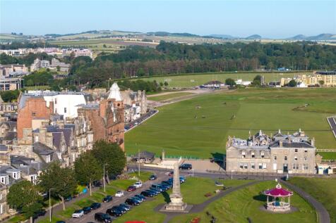 R&amp;a Clubhouse
