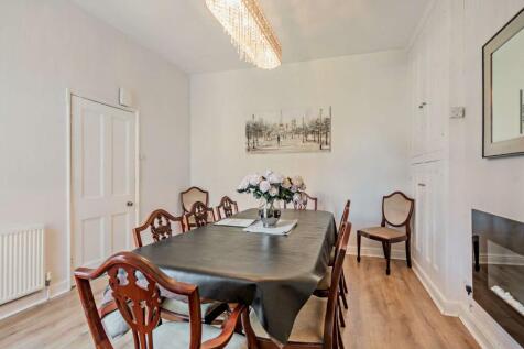 8556849-interior14-800.jpg
