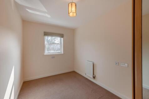 8639579-interior16.jpg