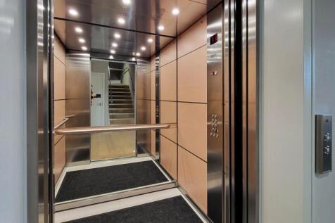 Stonebow House 4C - 22 Lift.jpg