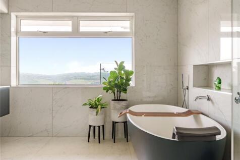Principal Ensuite