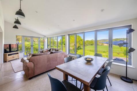 Dining/Living