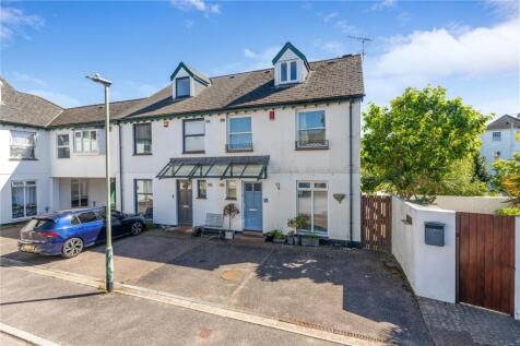 6 Radnor Place