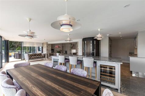 Open Plan Reception