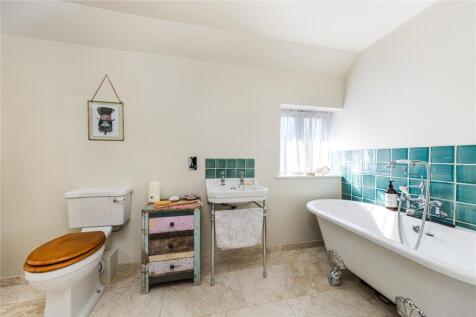 En Suite Bathroom