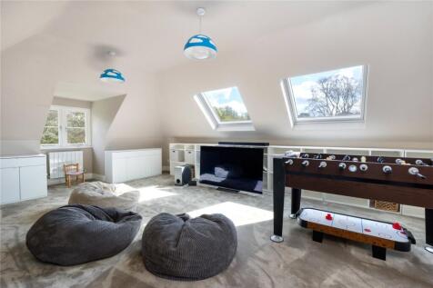 Bedroom/ Games Room