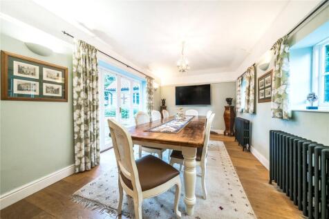 Breakfast Room