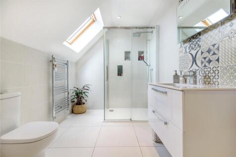 En Suite Shower Room