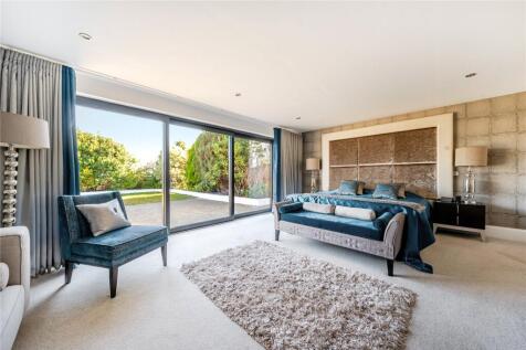 Princiapl Bedroom