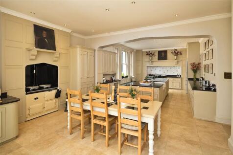 Breakfast Room