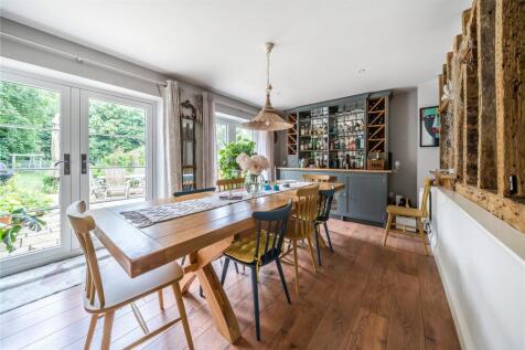 Breakfast Room