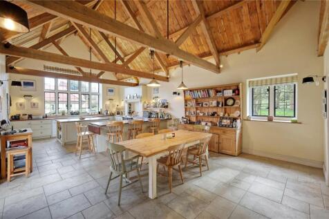 Kitchen/Breakfast Rm