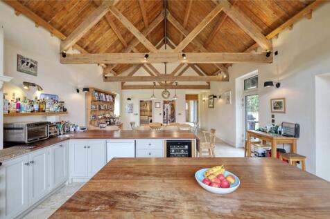 Kitchen/Breakfast Rm