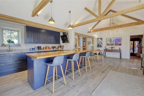Kitchen/Breakfast Rm