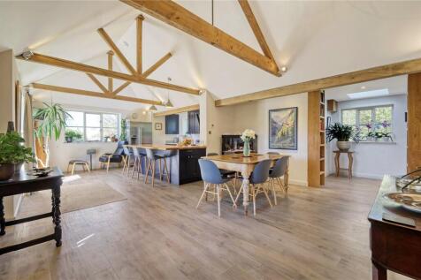 Kitchen/Breakfast Rm