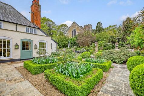 Courtyard Garden