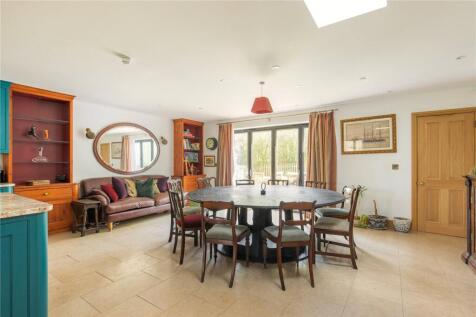 Kitchen/Breakfast Rm