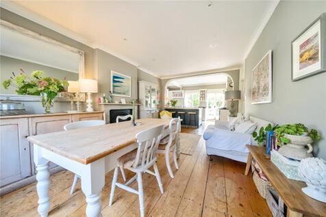 Breakfast Room