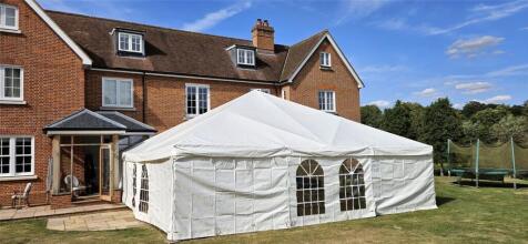 Party Marque