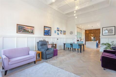 Living / Dining Room