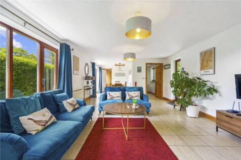 Holiday Let Lounge