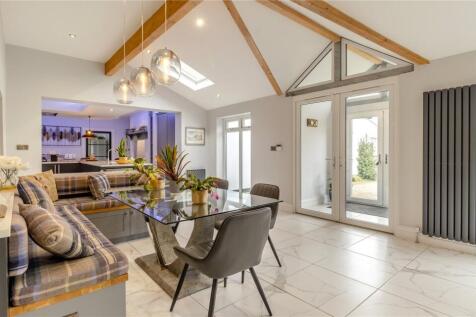 Breakfast Room