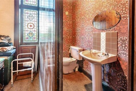 Storage / WC