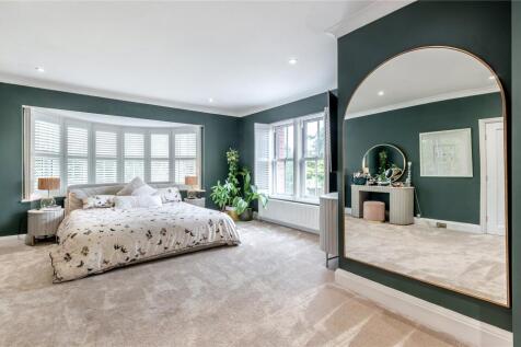 Principal Bedroom