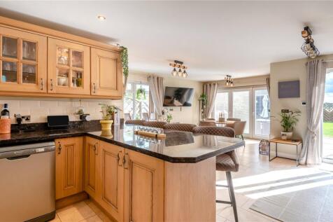 Kitchen/Family Room