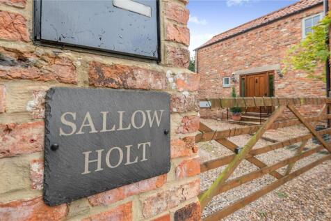 Sallow Holt