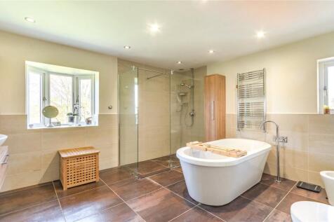 En Suite Bathroom