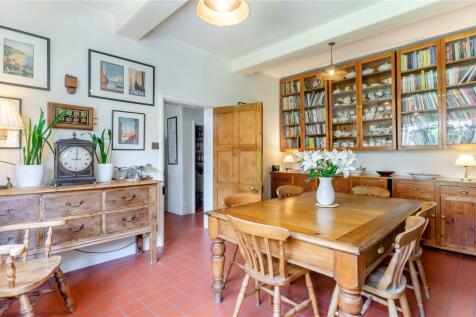 Breakfast Room