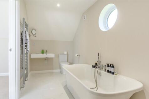 En Suite Bathroom