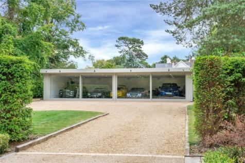 Garage Block