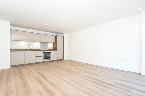 Kitchen/Living Rm