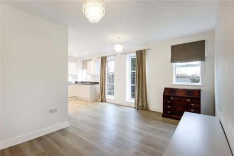 Sitting/Dining Rm