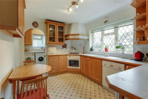 Kitchen/Breakfast Rm