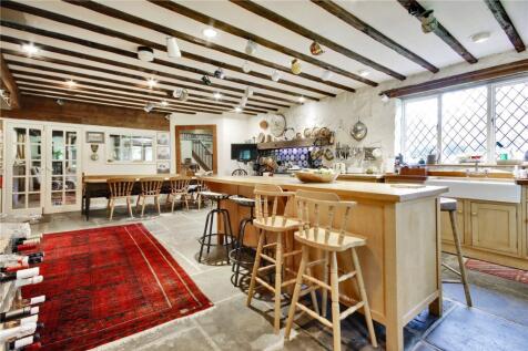 Kitchen/Breakfast Rm