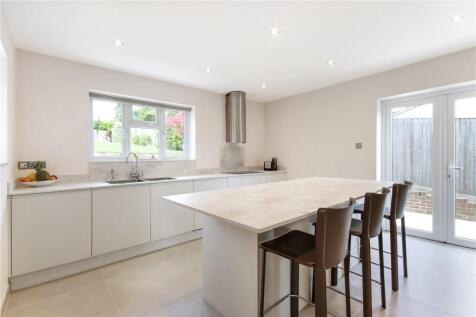 Kitchen/Breakfast Rm