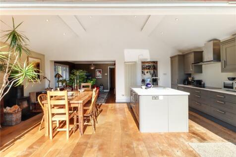 Kitchen/Breakfast Rm
