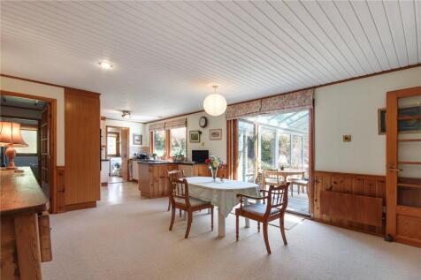 Kitchen/Breakfast Rm
