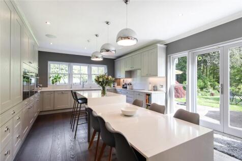 Kitchen/Breakfast Rm