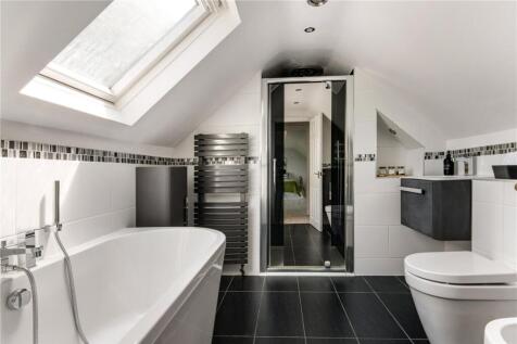 2nd Family Bathroom