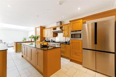 Kitchen/Breakfast Rm