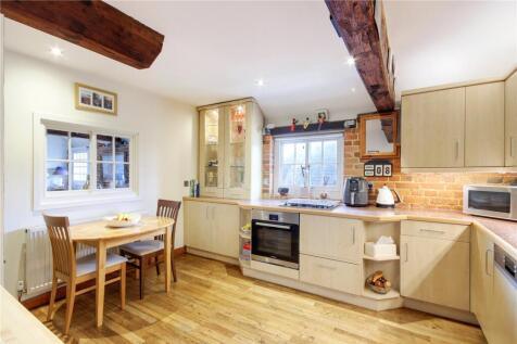 Kitchen/Breakfast Rm