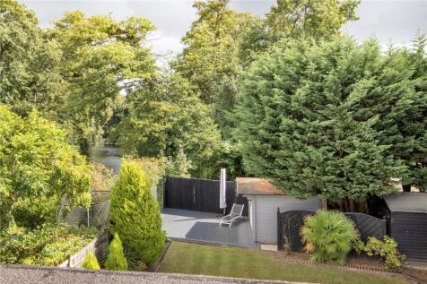 Garden &amp; View