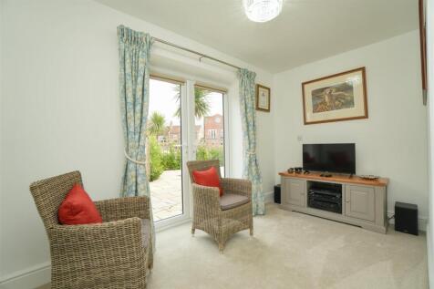 Dining Room / Snug