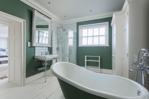 Ensuite Bathroom