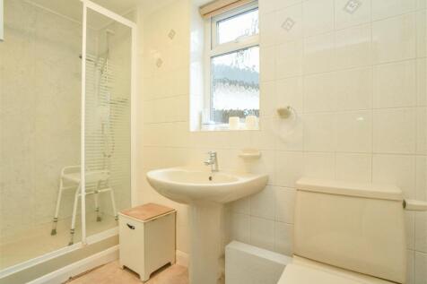 Ensuite Shower Room